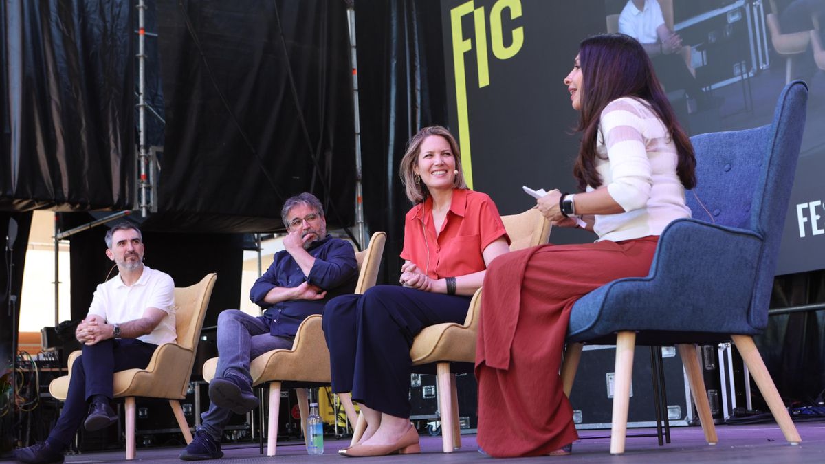 Silvia Intxaurrondo, con Évole y Escolar: "Ante la saturación, el periodismo tiene que decir qué es verdad y qué no"