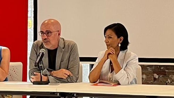 El secretario general de CC.OO., Unai Sordo; la secretaria general de CC.OO. En Catalunya, Belén López; el secretario general de la CGIL, Maurizio Landini, y la secretaria general de CGT, Sophie Binet, en la 35 Escola d'Estiu de CC.OO.
