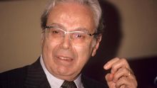 Fotografía tomada en julio de 1989 en la que se registró al entonces secretario general de las Naciones Unidas, el peruano Javier Pérez de Cuellar, quien falleció la víspera por causas naturales a los cien años de edad.