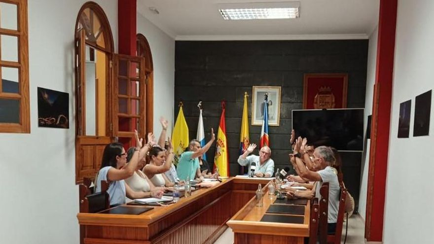 La Aldea rechaza la instalación de macrogranjas marinas en su litoral