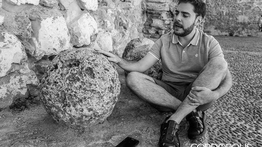 Rafael Luque: "La exploración del sistema solar todavía tiene muchísimo que enseñarnos"