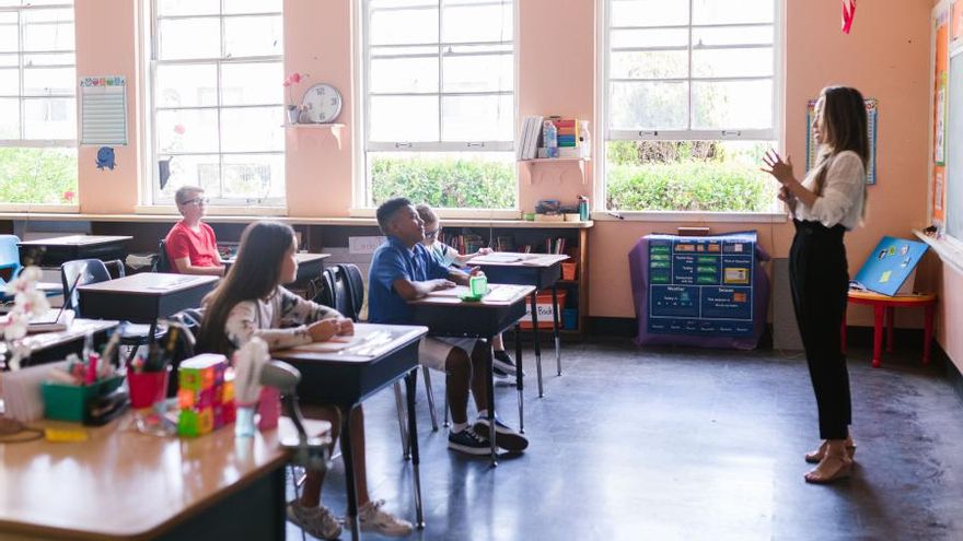 Un estudio de la Universidad de Córdoba constata la 'desventaja rural' en la oferta de enseñanza bilingüe en Andalucía