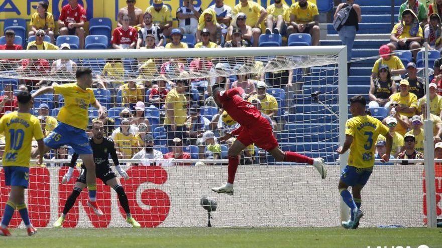 El Sevilla ha ganado sus siete últimos partidos ante la UD Las Palmas