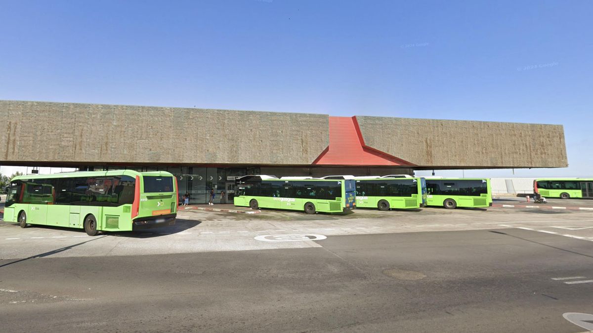 El intercambiador de guaguas en La Laguna cerrará varias horas por las obras del anillo peatonal