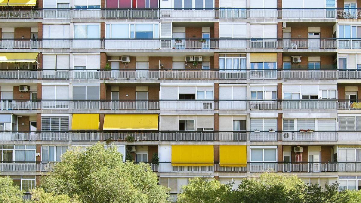 El Gobierno prevé un coste de 1.200 millones en bonificaciones a caseros e inquilinos y recaudar 200 por el IVA a pisos turísticos