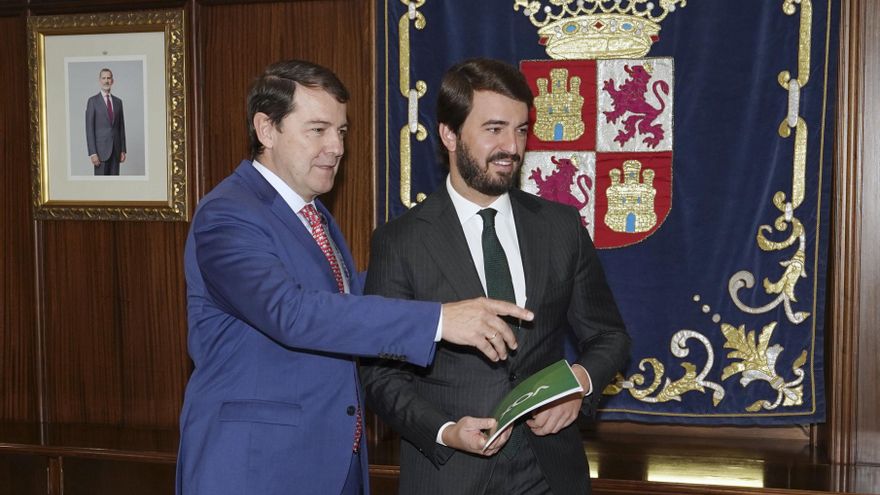 El PP de Castilla y León, entre tramitar la Ley de 'Concordia' pactada con Vox o volver a la memoria histórica