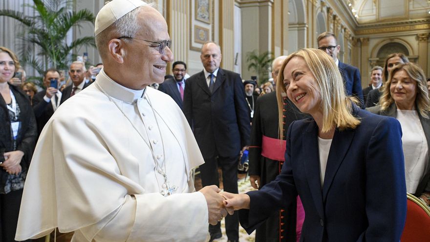 El papa insta a los gobernantes a atajar la "inaceptable" desigualdad en favor de la paz