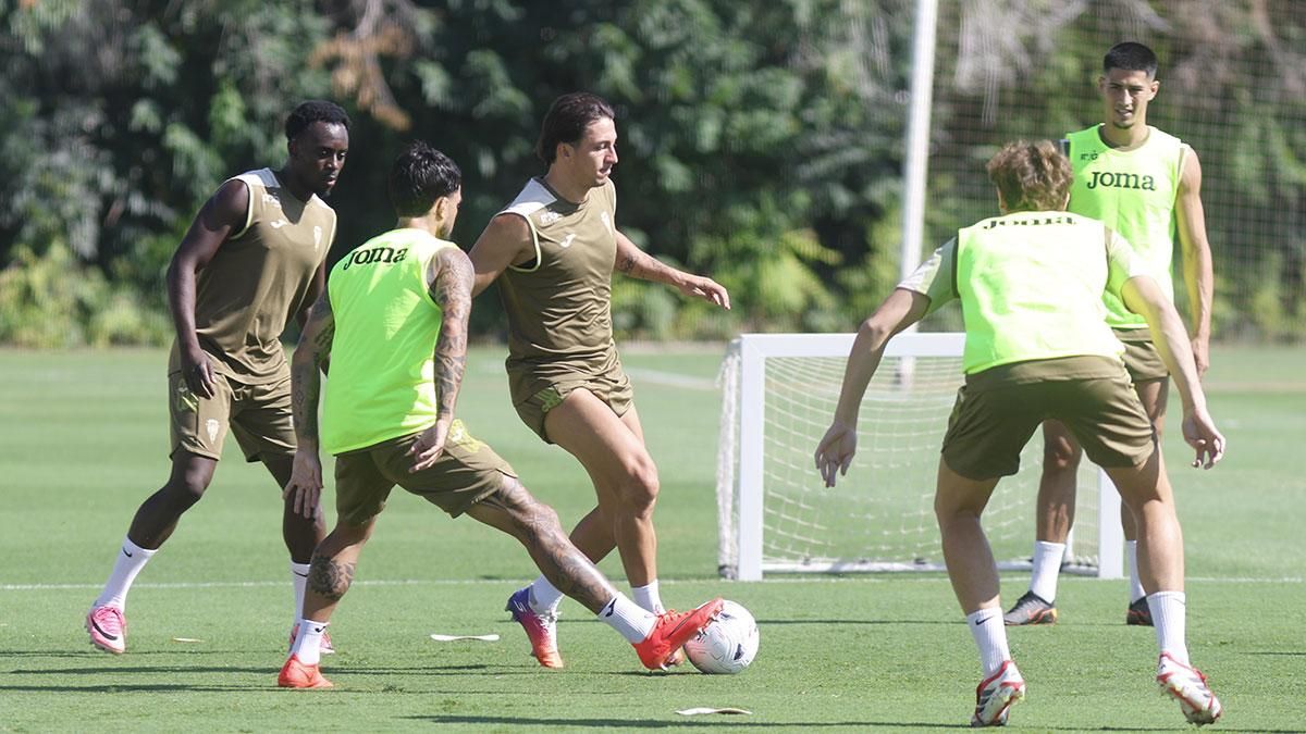 Entrenamiento del Córdoba CF en la Ciudad Deportiva