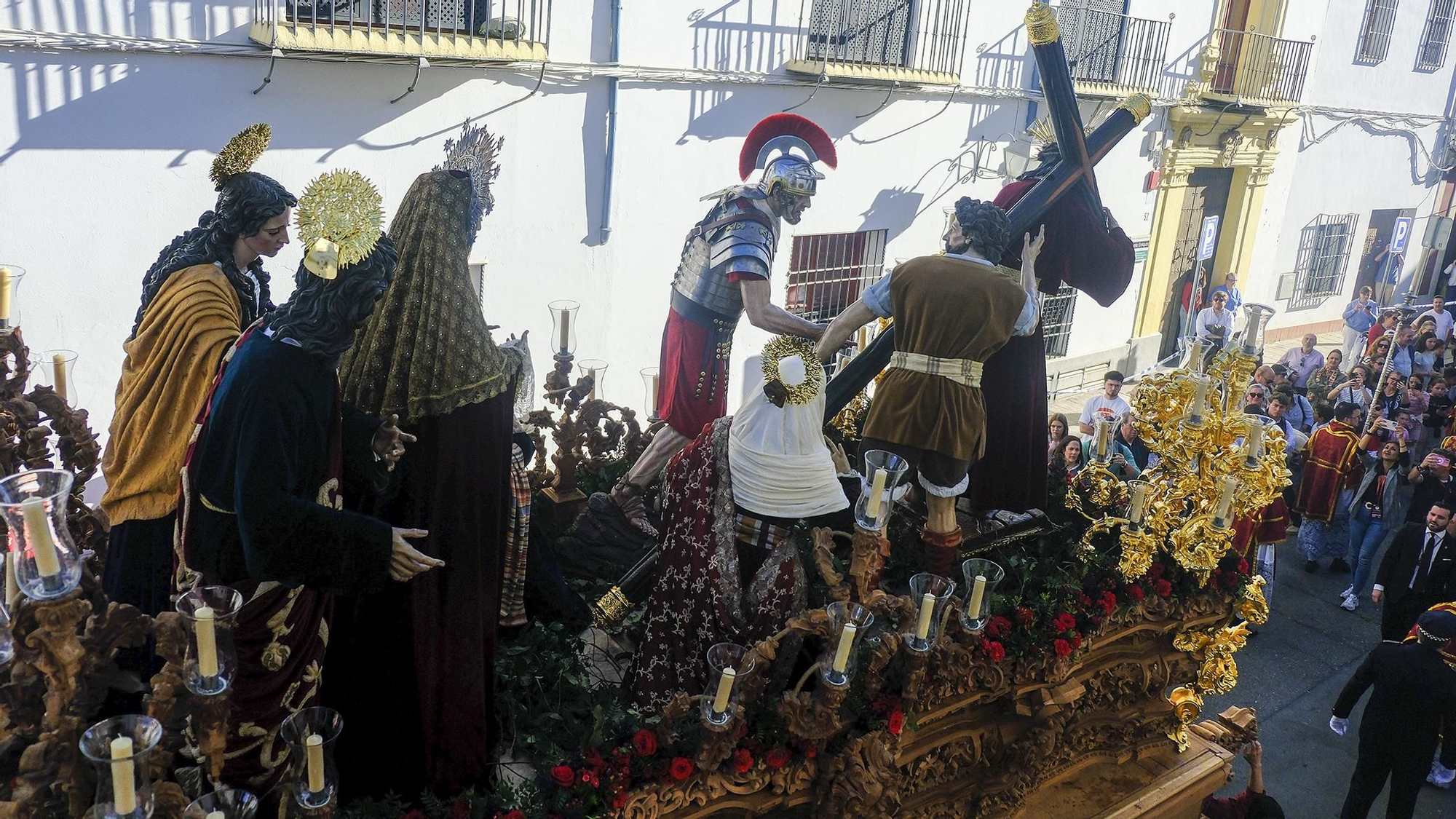 La estación de penitencia del Buen Suceso, en imágenes