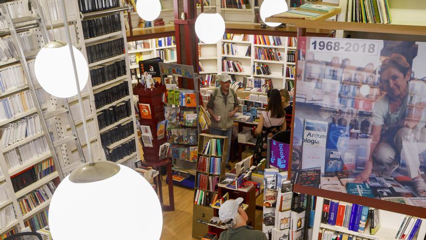 Vista general este martes de la librería Lagun de Donostia. 