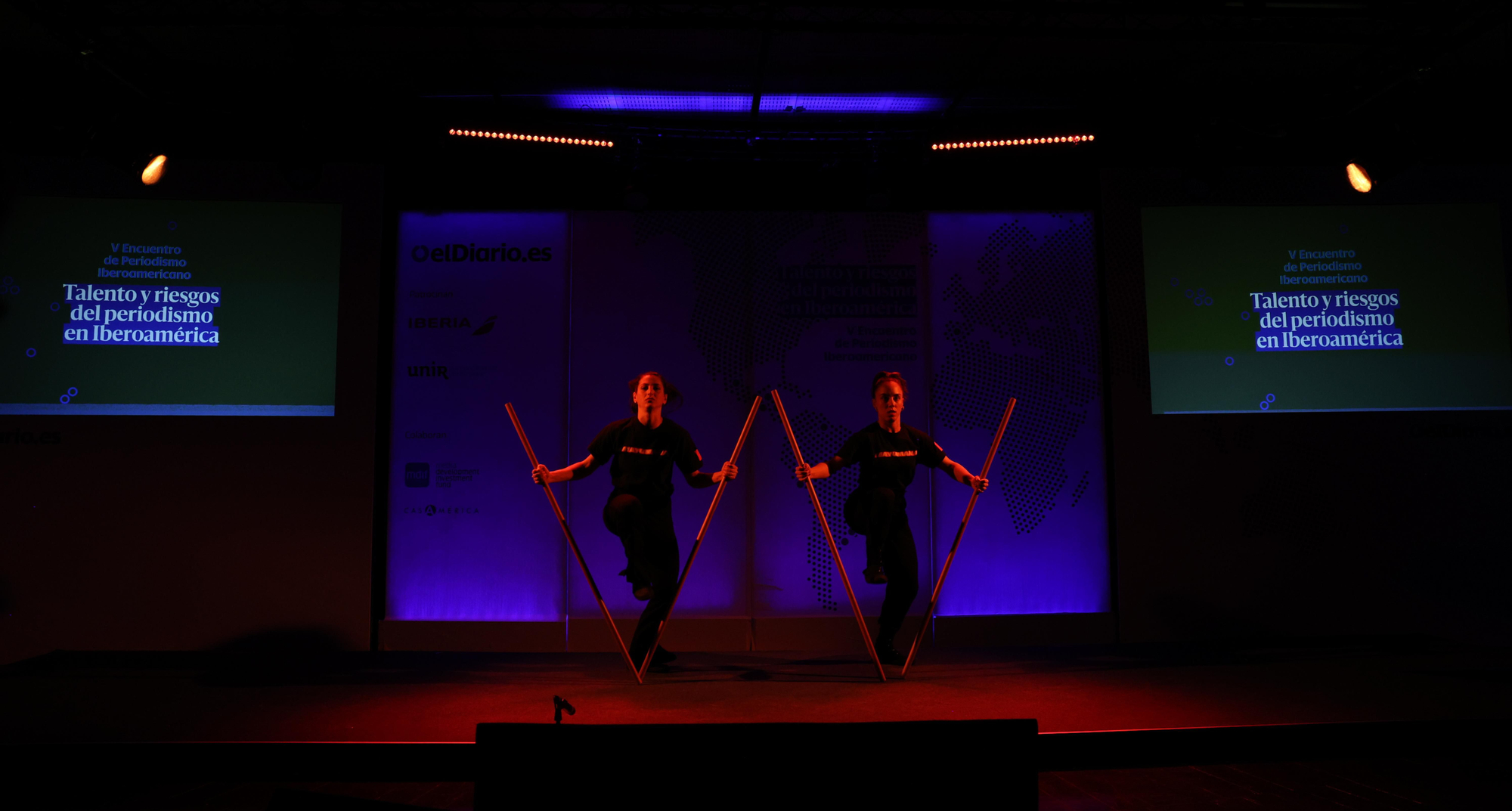 El V Encuentro de Periodismo Iberoamericano contó con la participación del grupo artístico Mayumaná