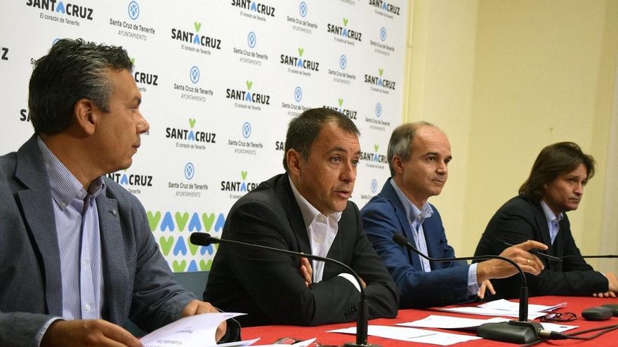José Manuel Bermúdez, alcalde de la ciudad, en la rueda de prensa de este lunes