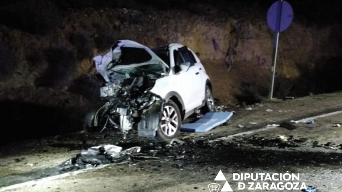 Fallece una persona en una colisión frontal entre dos turismos en la N-211, en Caspe (Zaragoza)