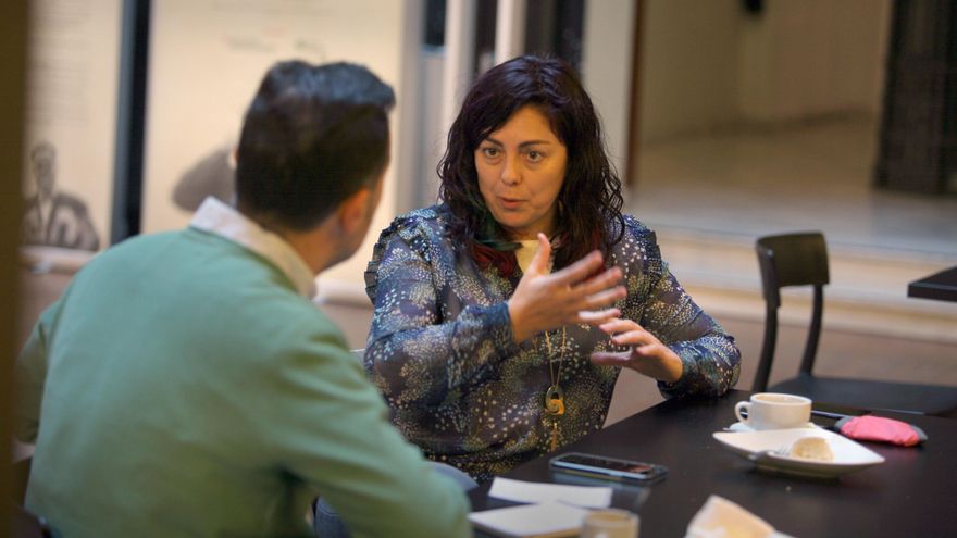 Marta Serrano durant l'entrevista.