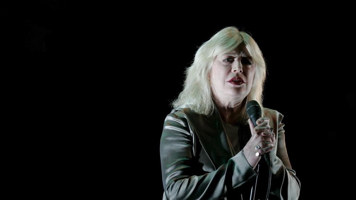 Marianne Faithfull, la biografía de la superviviente: de exnovia descarriada a ser admirada por los más grandes del pop