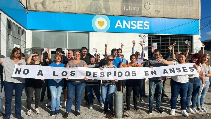 Denuncian que los despidos masivos en Anses dejan al organismo al borde del colapso