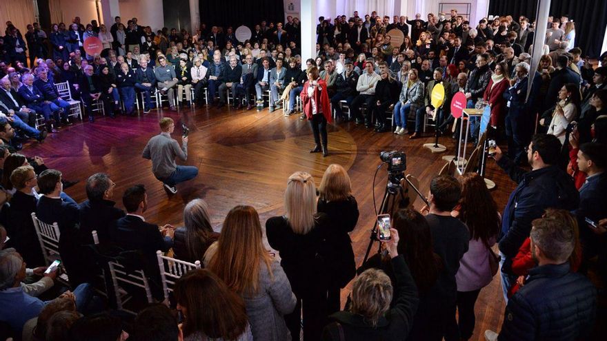 Patricia Bullrich presentó su gabinete potencial y apuesta a ser la elegida de Macri