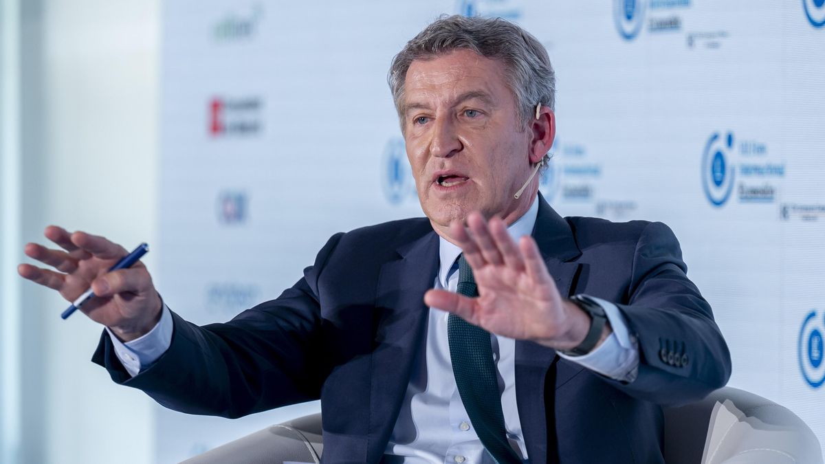Feijóo presiona a PNV y Junts para que le pongan la moción de censura contra Sánchez en bandeja