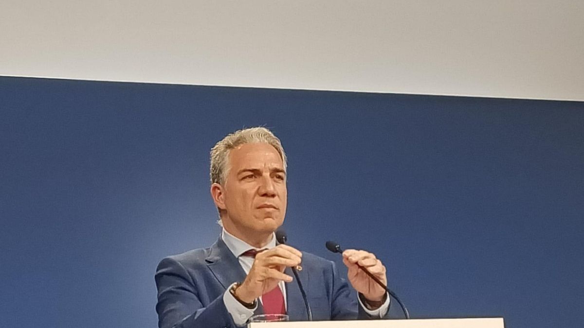 El coordinador general del Partido Popular, Elías Bendodo, ofrece una rueda de prensa tras el Comité de Dirección en Génova.