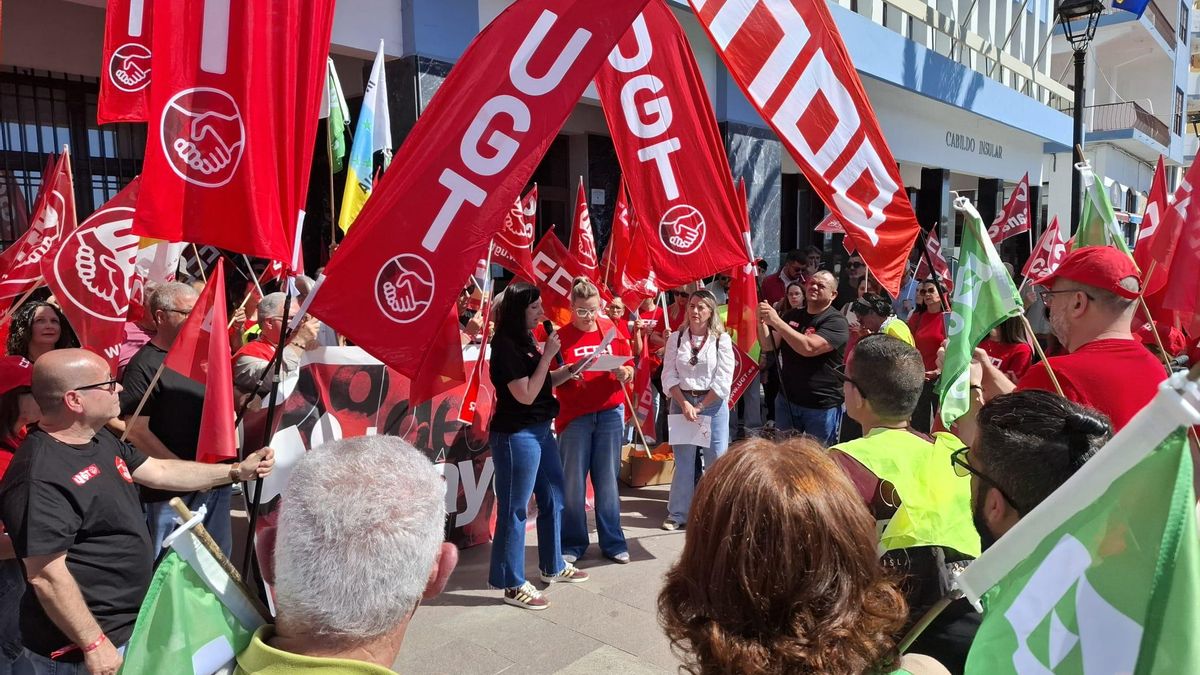 Los sindicatos reivindican en La Palma “salarios, vivienda y democracia” en el 1º de Mayo