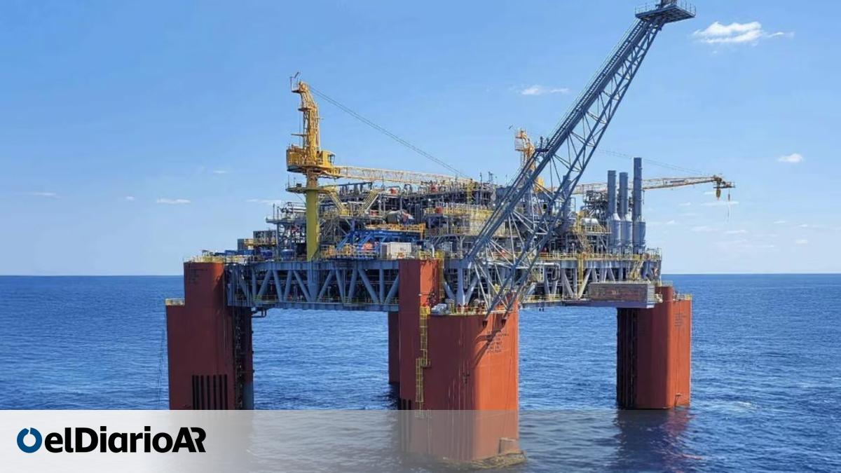Justicia ordena frenar proyecto petrolero en Malvinas; debate SIDE y defensa militar en presupuesto