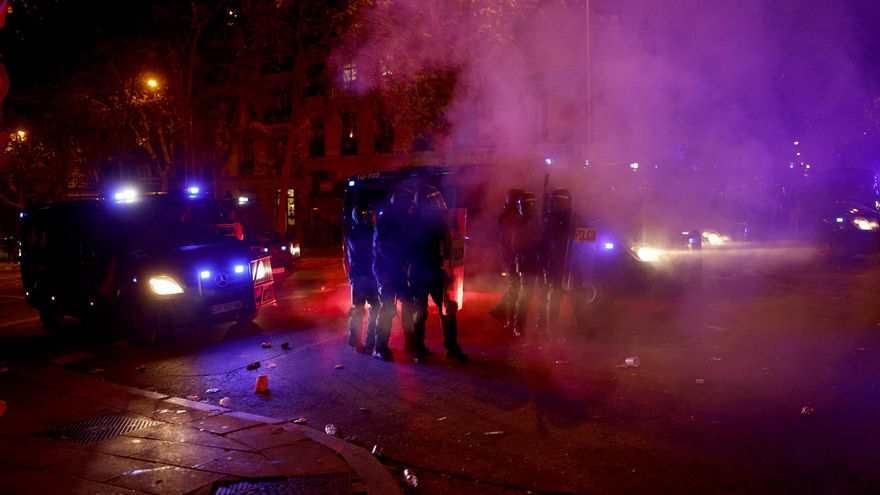 Las protestas ultraderechistas ante la sede del PSOE en Ferraz se saldaron con 84 detenciones y 367 denuncias