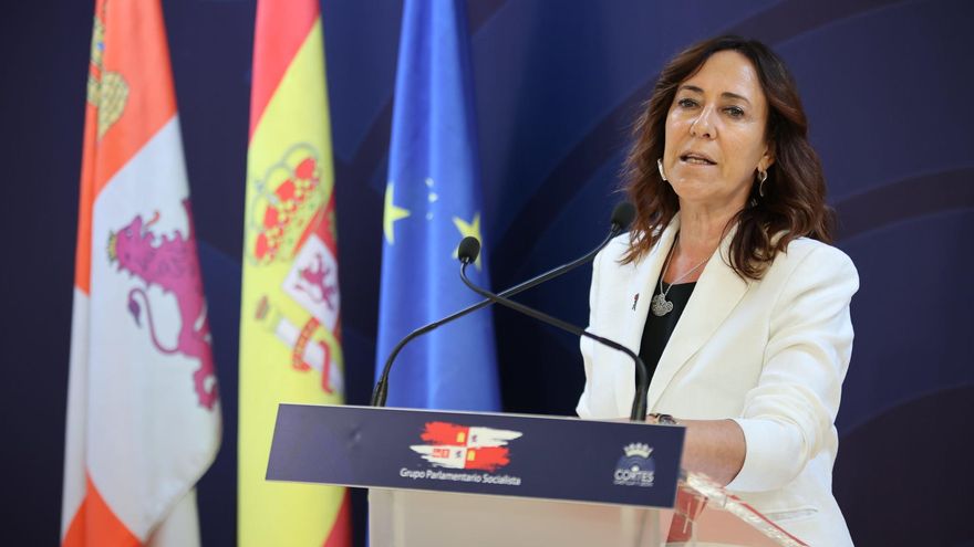 El PSOE critica la falta de diálogo y de debate de Mañueco, en minoría tras la salida de Vox