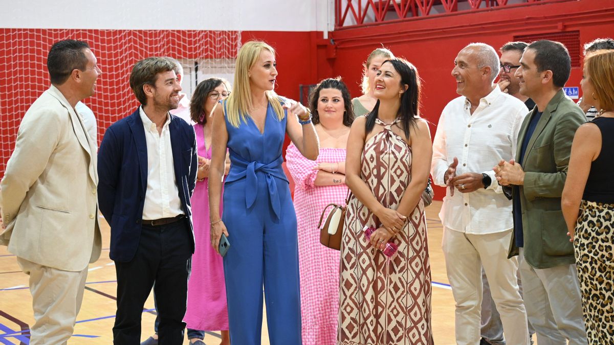 Visita al pabellón deportivo municipal