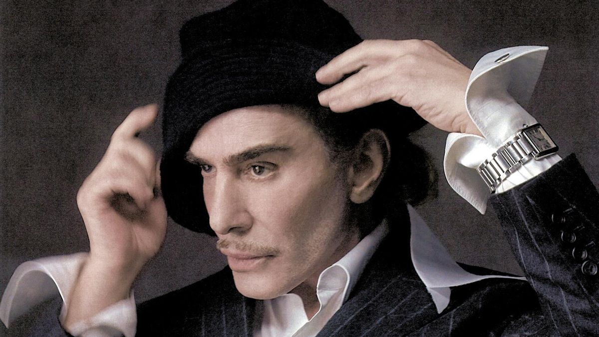 El diseñador John Galliano renuncia a su homenaje en el MET tras la presión de políticos y donantes judíos