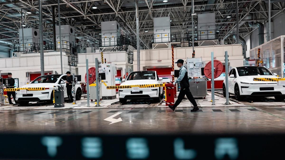 Tesla, BYD y Ebro sacuden el mercado español al multiplicar sus ventas