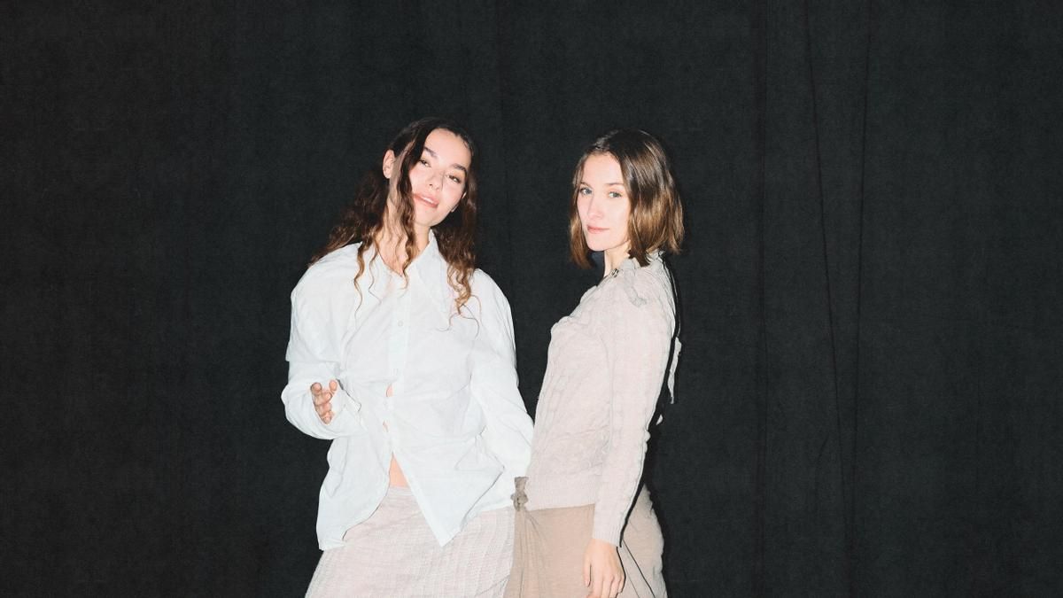 Fillas de Cassandra: "Elegir una u otra palabra en una canción de amor implica una posición política"