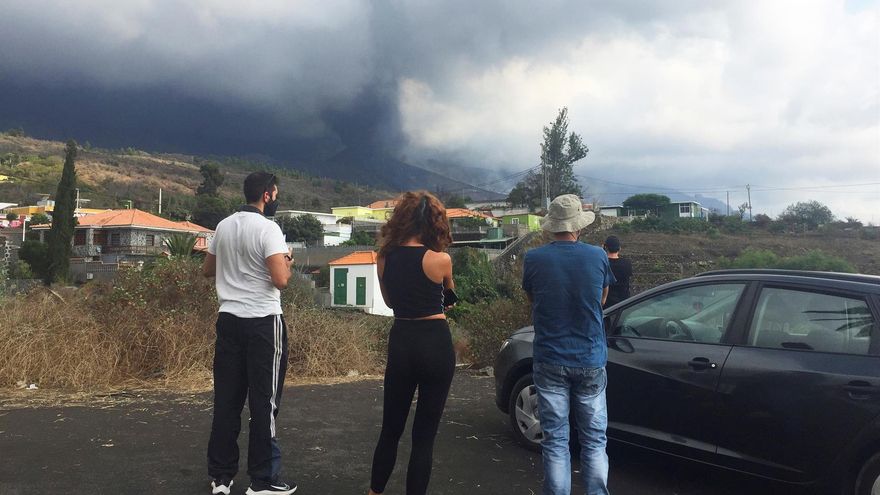 Los últimos evacuados en La Palma podrán regresar este domingo a sus casas ante la estabilización del volcán: “La vida en la isla es segura”