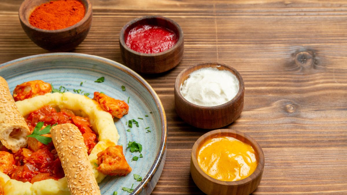 Con yogur, queso o legumbres: tres bases cremosas y sencillas para despedir el año