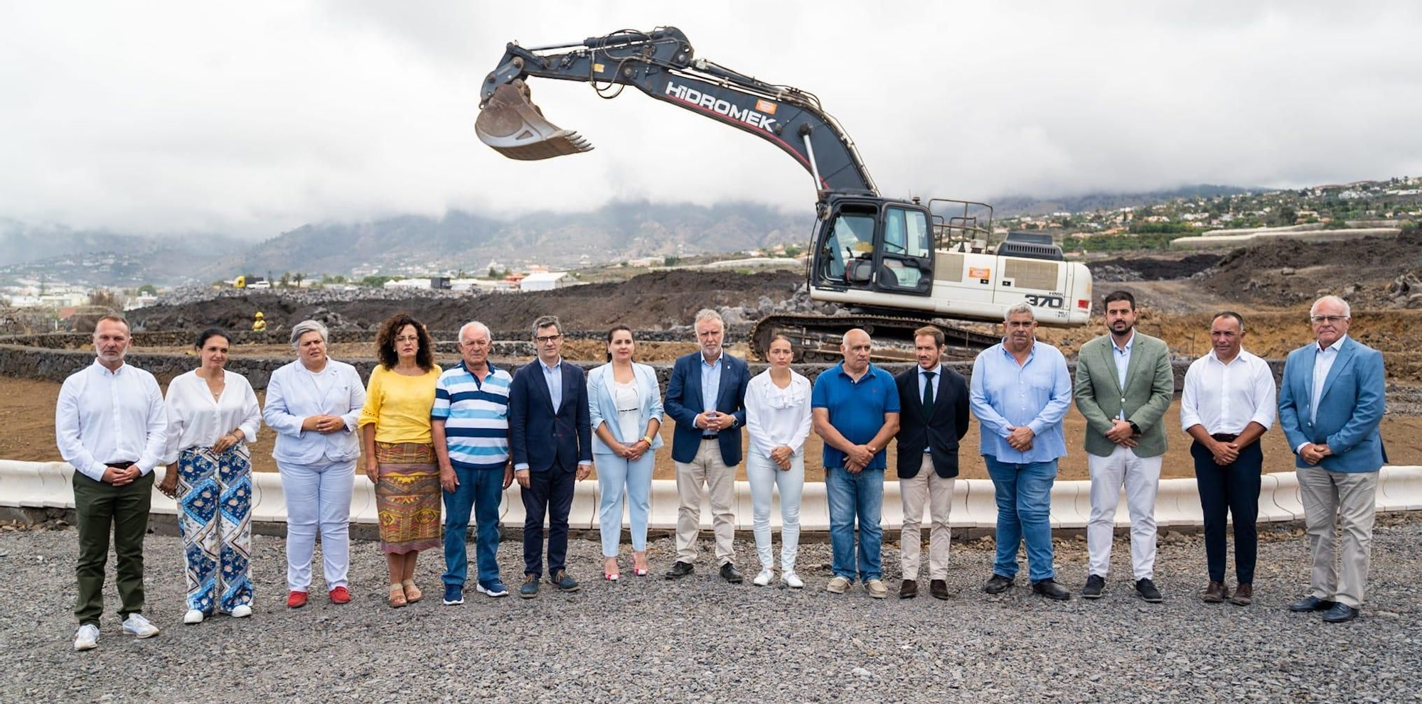 Presentación de la intervención artística 'La puerta del futuro'.