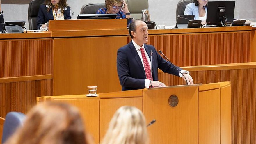 El Gobierno del PP en Aragón crea nuevas jefaturas sanitarias por 1,2 millones en plena ola de protesta por falta de médicos