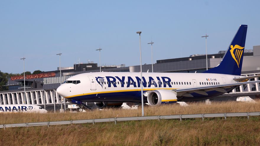 La Justicia suspende cautelarmente la multa a Ryanair por cobrar el equipaje de mano