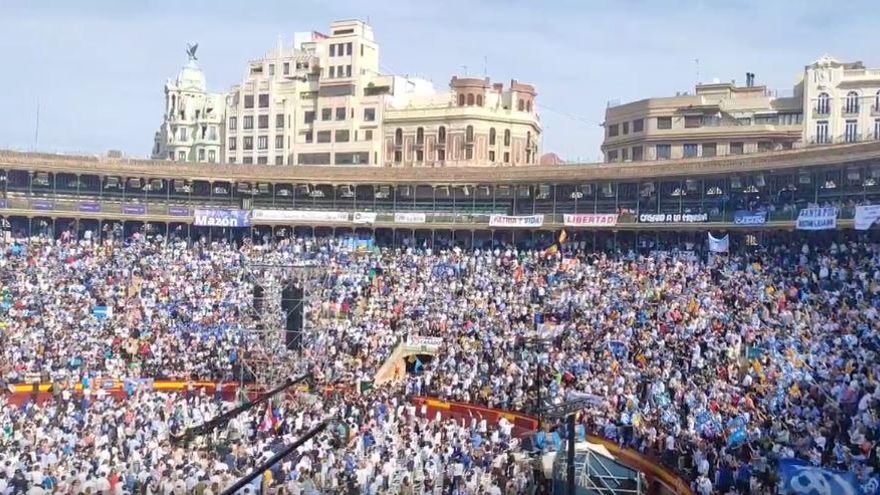 Plaza de toros de Valencia durante el acto de clausura de la convención del PP