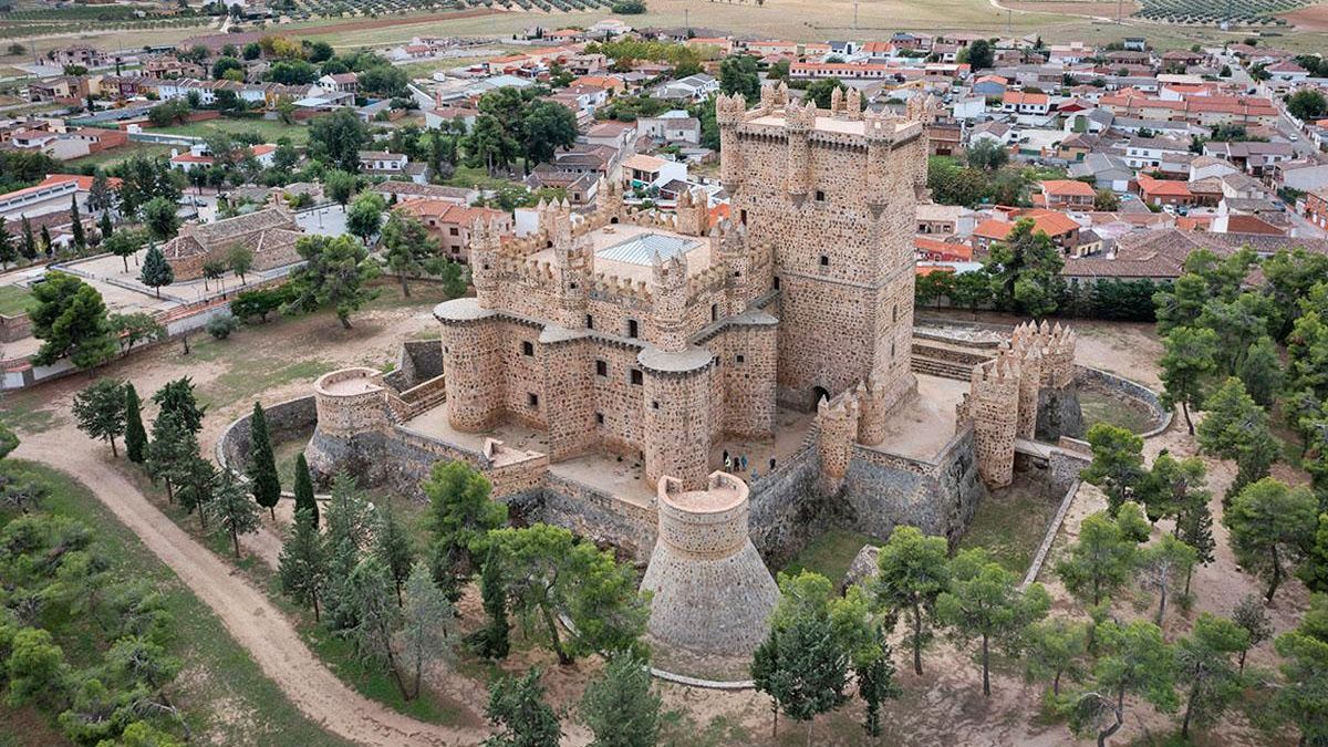 Toledo debate cómo sacar a sus castillos de una situación "penosa": "Se necesita un plan integral"