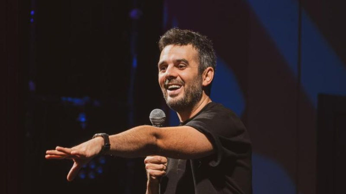 El humorista Edén Serrano llega el viernes al Teatro San Francisco de León