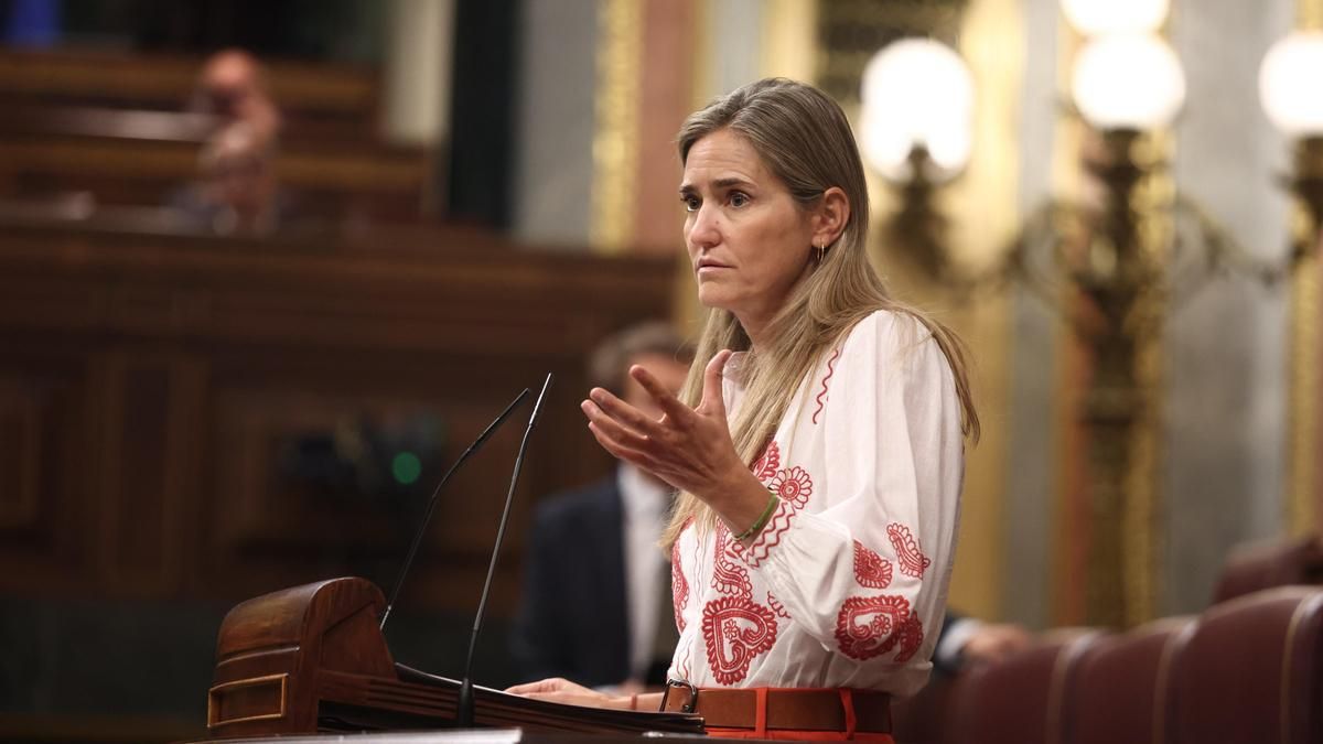 Aagesen defiende la prórroga “limitada” de Almaraz y sostiene que “no modifica la política energética” del Gobierno