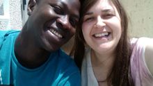 Pape y su novia Sheila, actualmente separados tras la deportación del senegalés, que llevaba 10 años en España, desde los 14. / Imagen cedida