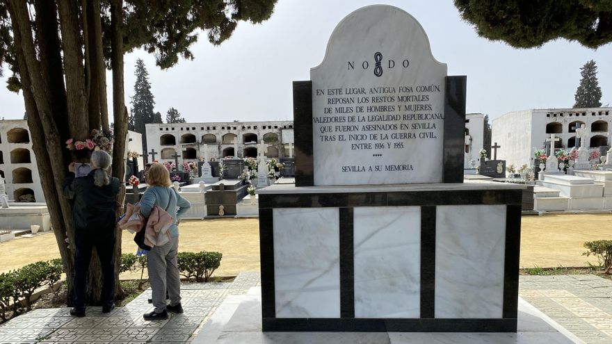 La Diputación exige al Ayuntamiento de Sevilla "determinación" para activar ya la exhumación de la fosa Monumento