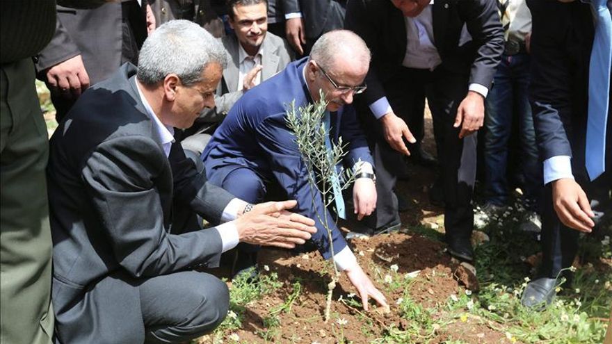 Miles de palestinos celebran el Día de la Tierra en Israel y Palestina