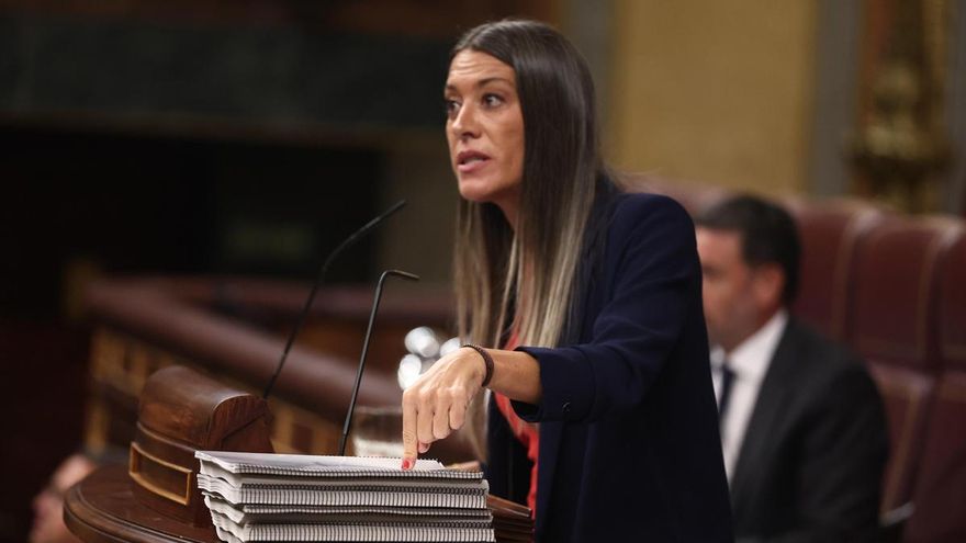La portavoz de Junts en el Congreso, Miriam Nogueras, interviene durante una sesión plenaria en el Congreso de los Diputados