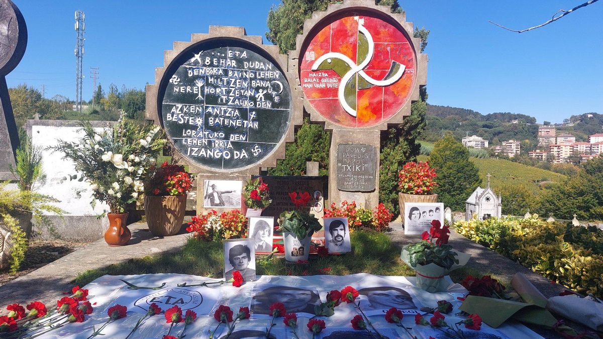 Actos en memoria de 'Txiki' y Otaegi en Zarautz, Azpeitia o Pamplona medio siglo después del fusilamiento