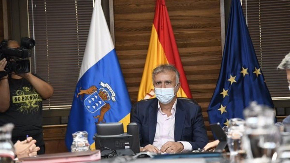El presidente de Canarias, Ángel Víctor Torres, en un Consejo de Gobierno