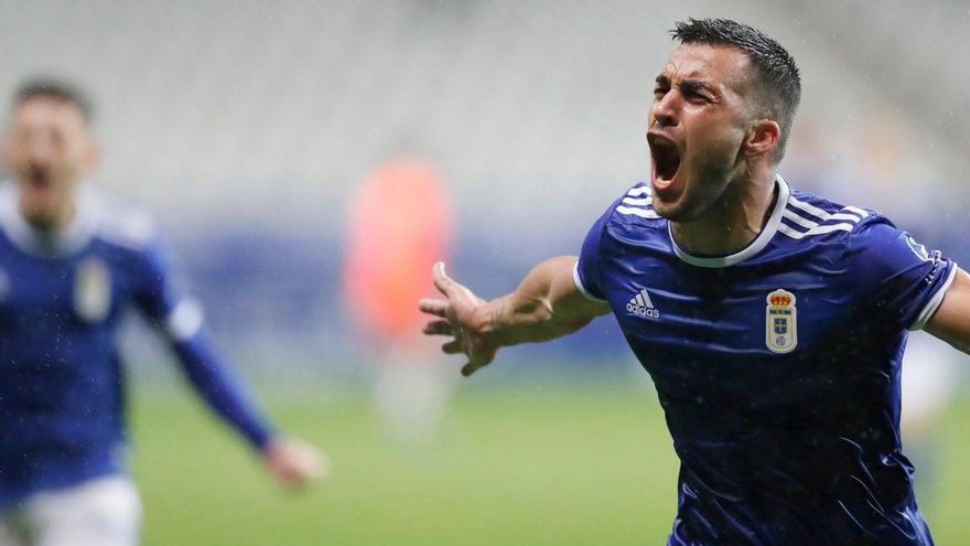 Joselu quiere aportar con sus goles a la permanencia del CD Tenerife