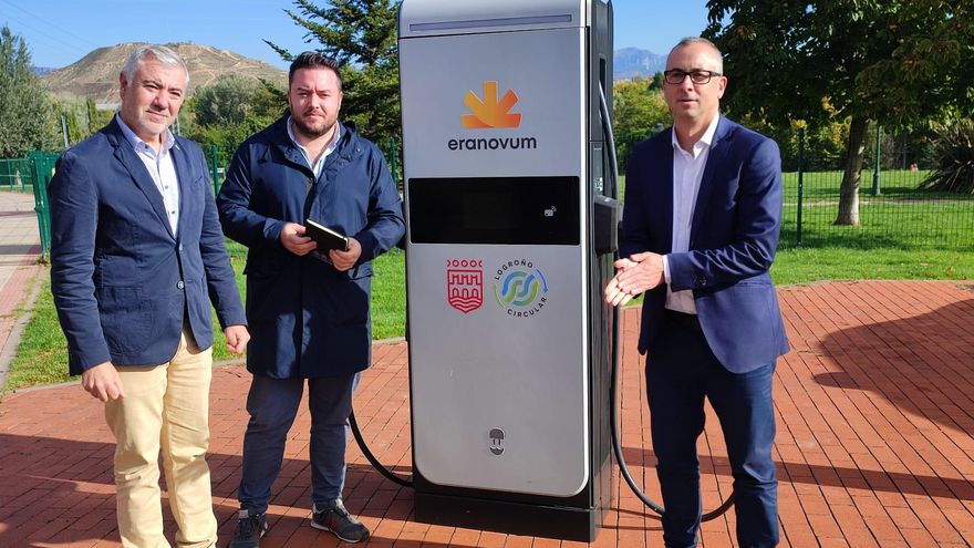 Logroño contará, a finales de 2025, con 145 puntos de recarga de vehículos públicos