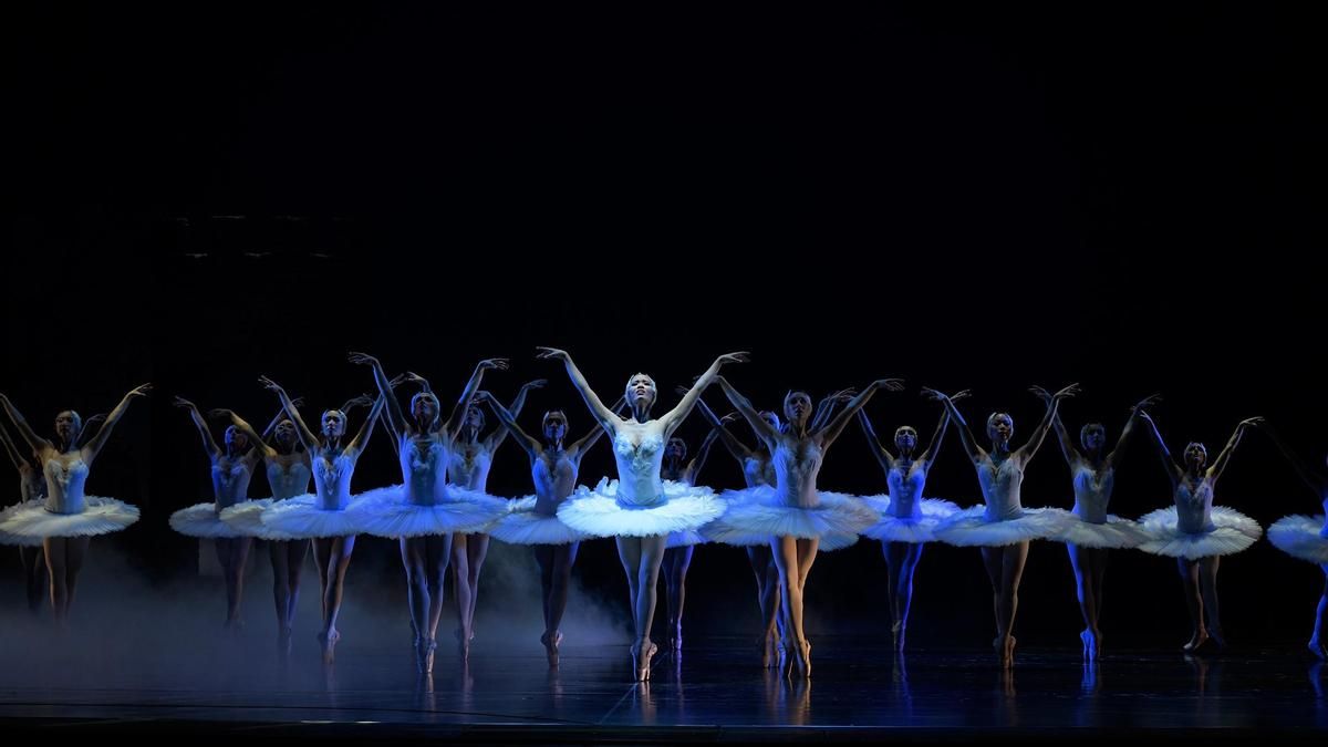 Les Arts consolida los ‘Viernes de Danza’ con una programación que reúne ballet clásico, danza española y creación contemporánea