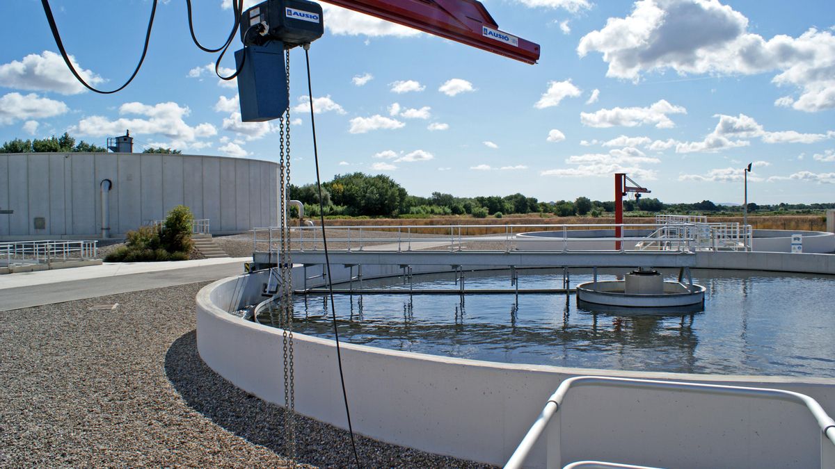 Los sindicatos denuncian "opacidad e intimidación" del Ayuntamiento de Haro ante la posible privatización del agua